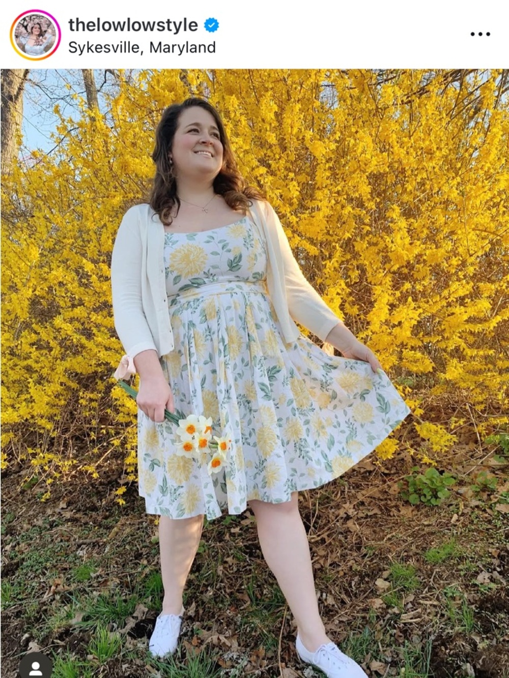 RARE! Gal Meets Glam White Sundress with Yellow Floral Print and Green Leaves - Picture 8 of 11